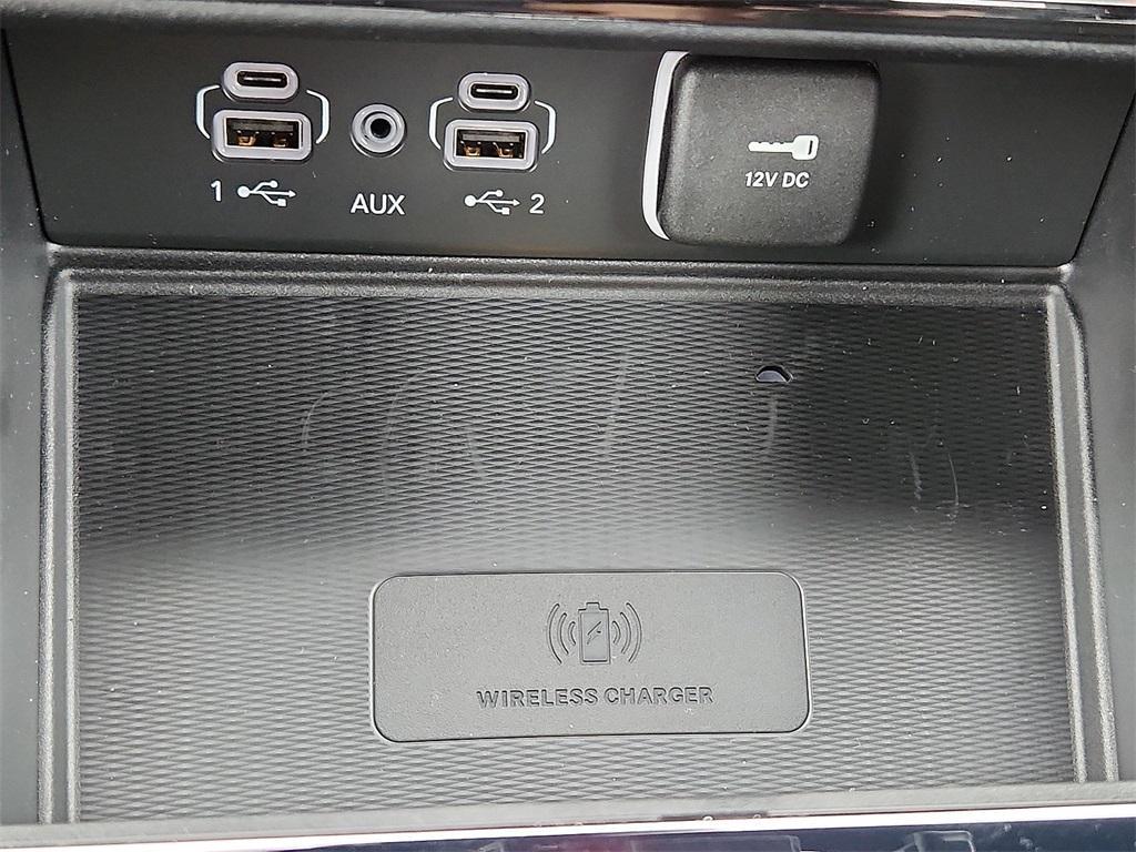 new 2025 Jeep Grand Cherokee L car, priced at $45,920