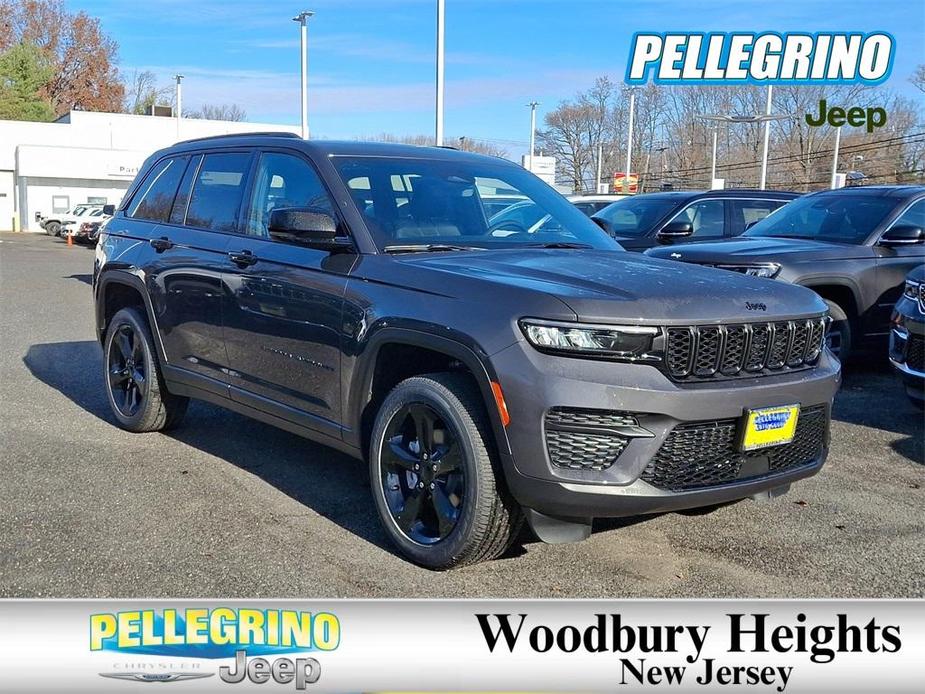 new 2025 Jeep Grand Cherokee car, priced at $49,170