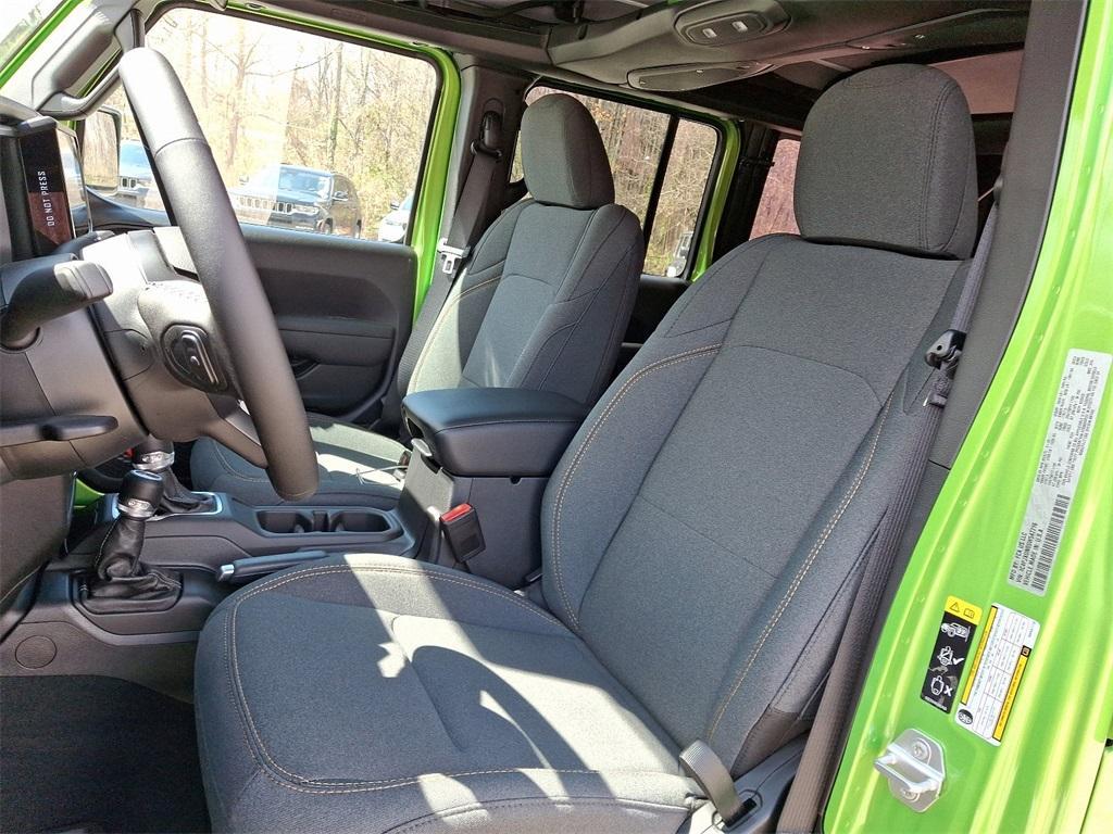 new 2025 Jeep Wrangler car, priced at $47,945