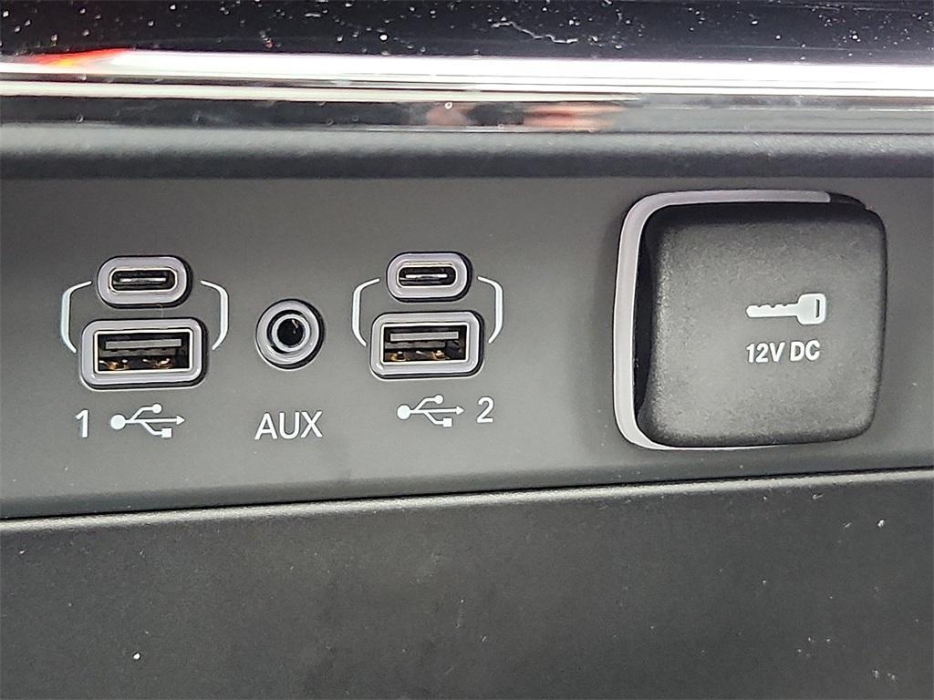 new 2025 Jeep Grand Cherokee car