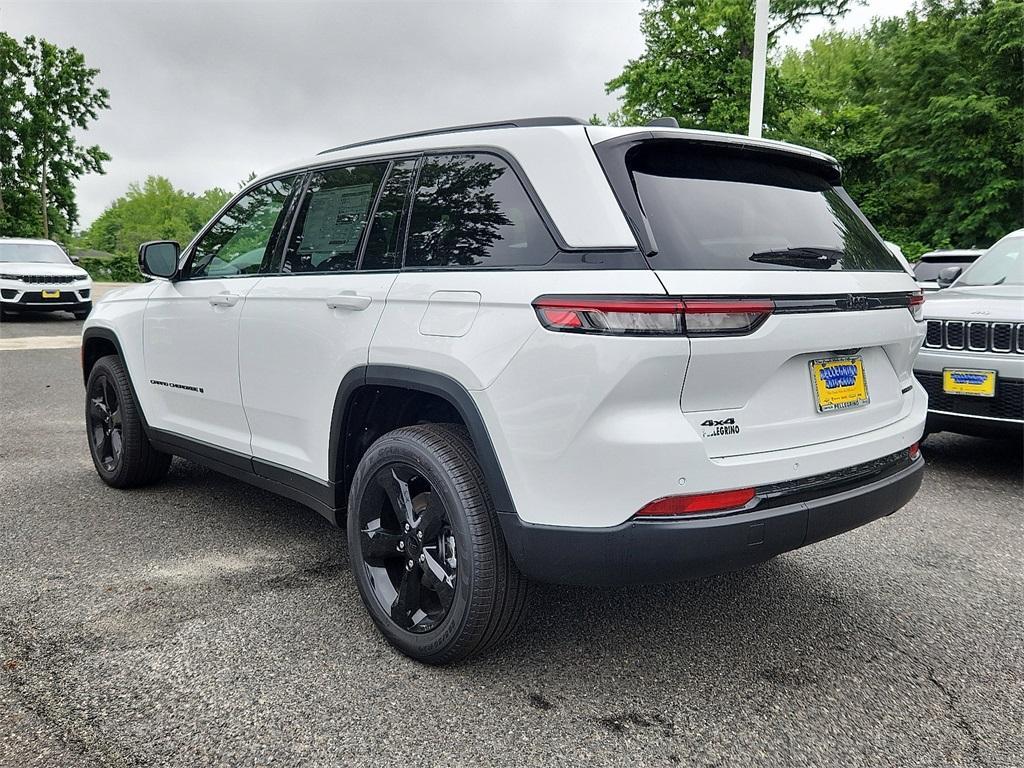 new 2025 Jeep Grand Cherokee car