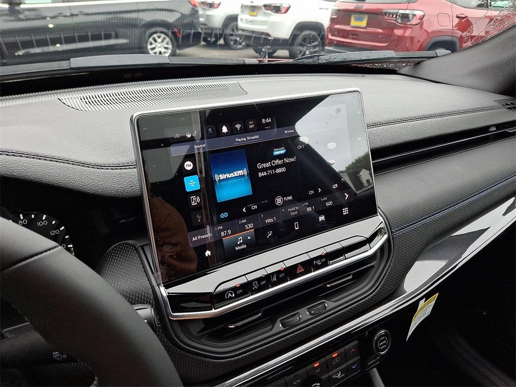 new 2025 Jeep Compass car, priced at $40,105