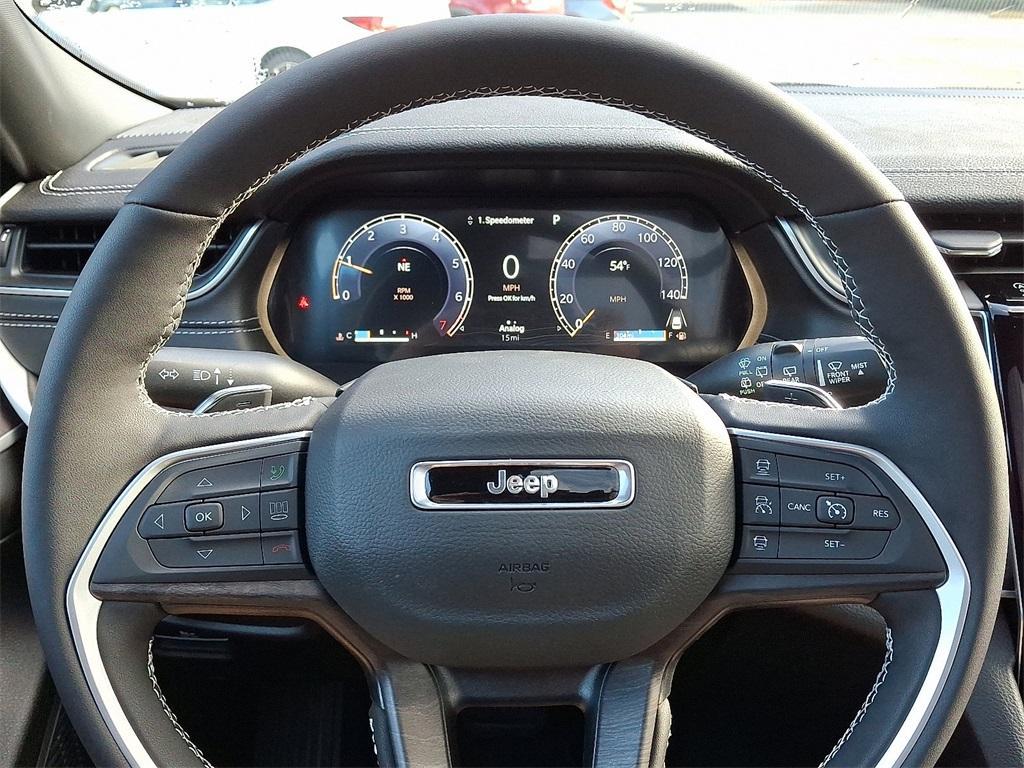 new 2025 Jeep Grand Cherokee car, priced at $55,065