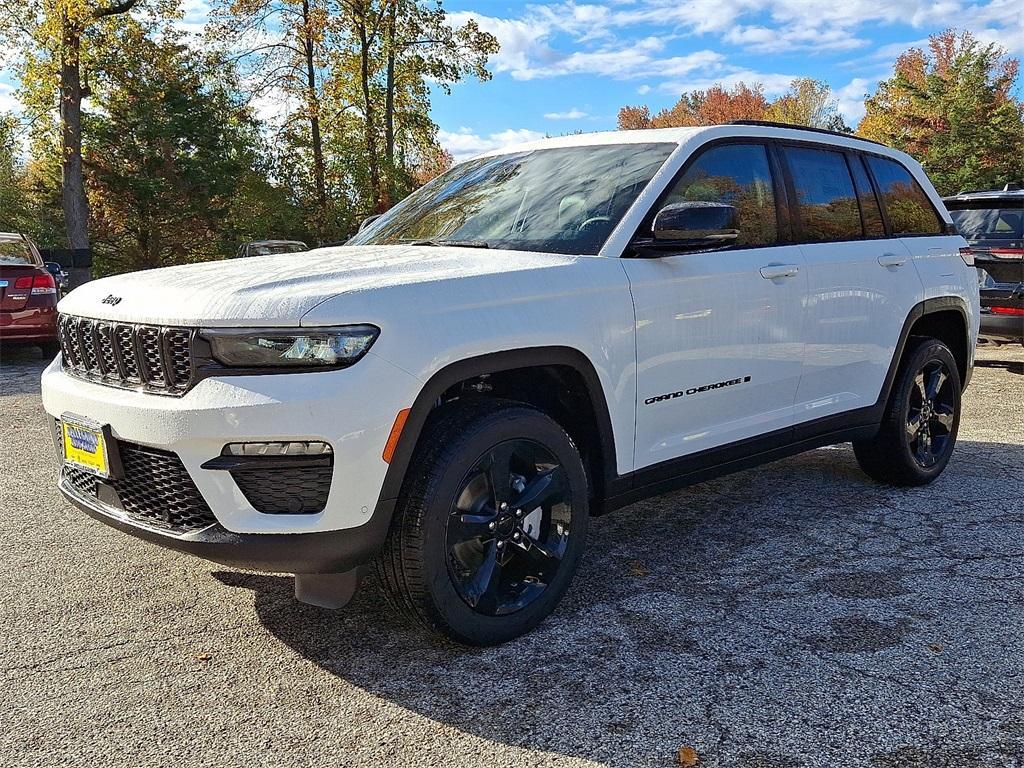 new 2025 Jeep Grand Cherokee car, priced at $55,065