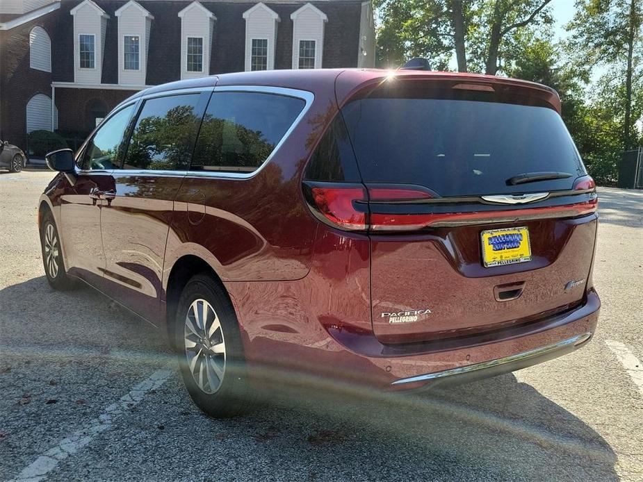 new 2023 Chrysler Pacifica Hybrid car, priced at $43,500