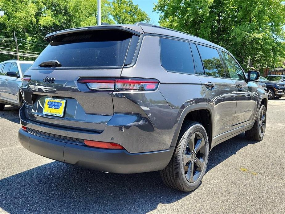 new 2024 Jeep Grand Cherokee L car, priced at $51,175