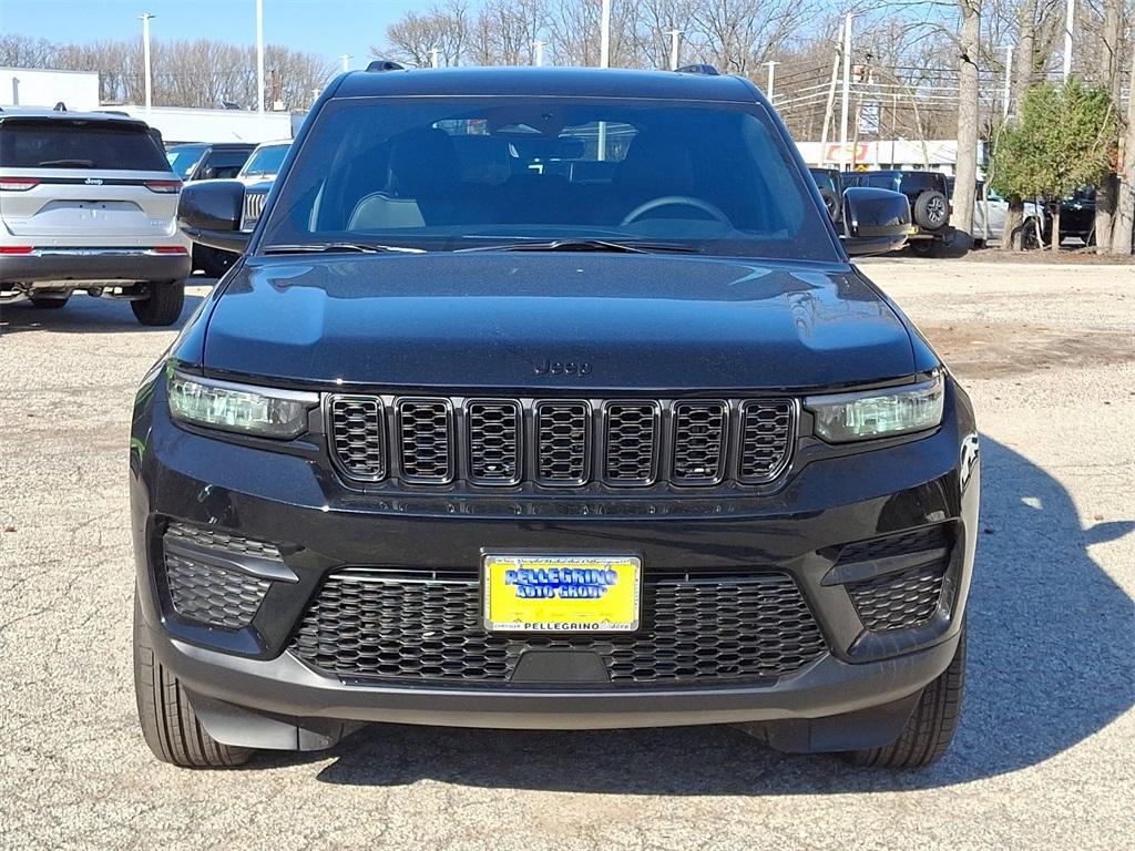new 2025 Jeep Grand Cherokee car, priced at $47,525