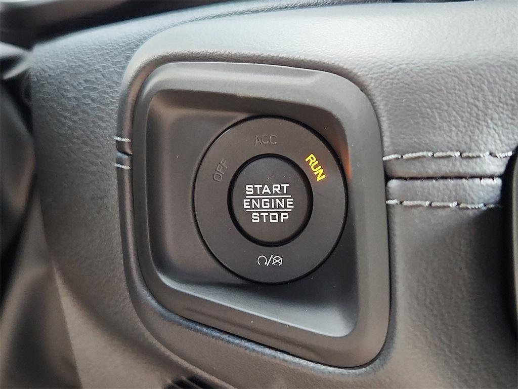 new 2025 Jeep Wrangler car, priced at $61,020