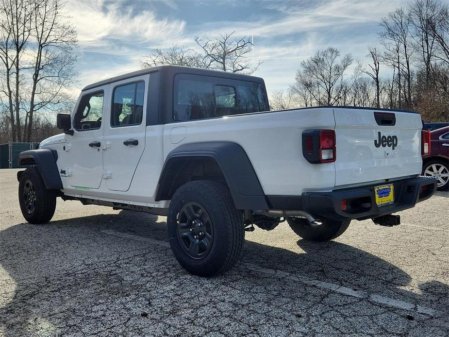 new 2024 Jeep Gladiator car, priced at $47,900