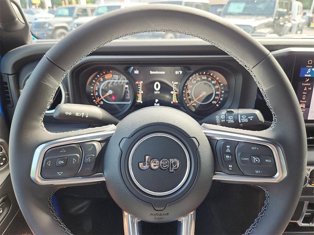 new 2025 Jeep Wrangler car, priced at $61,615