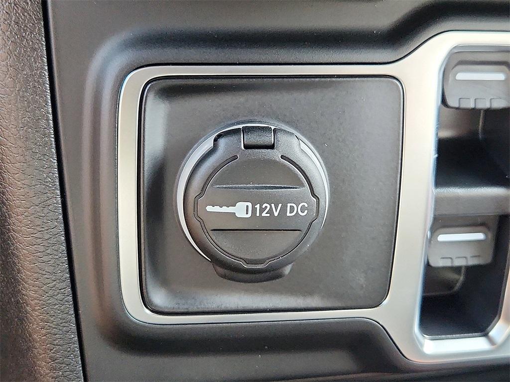 new 2025 Jeep Wrangler car, priced at $61,615