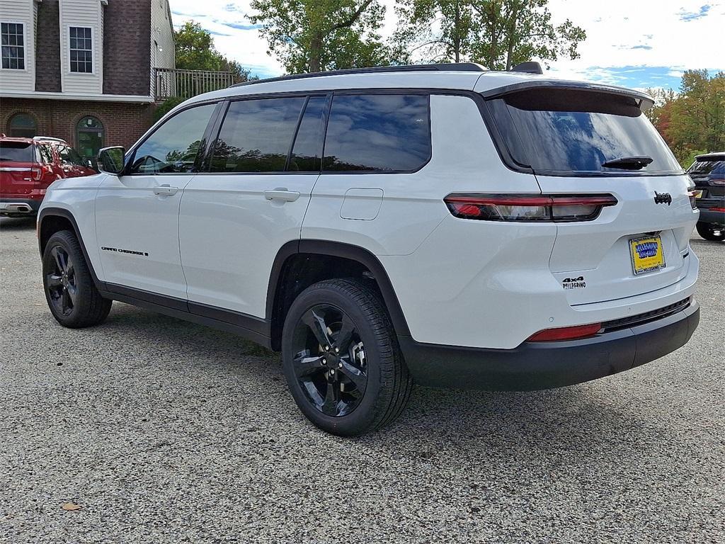 new 2025 Jeep Grand Cherokee L car, priced at $54,240