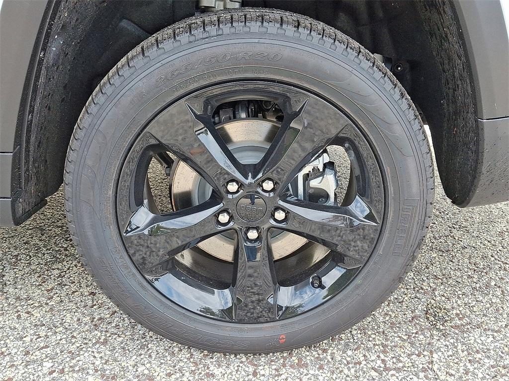 new 2025 Jeep Grand Cherokee L car, priced at $54,240