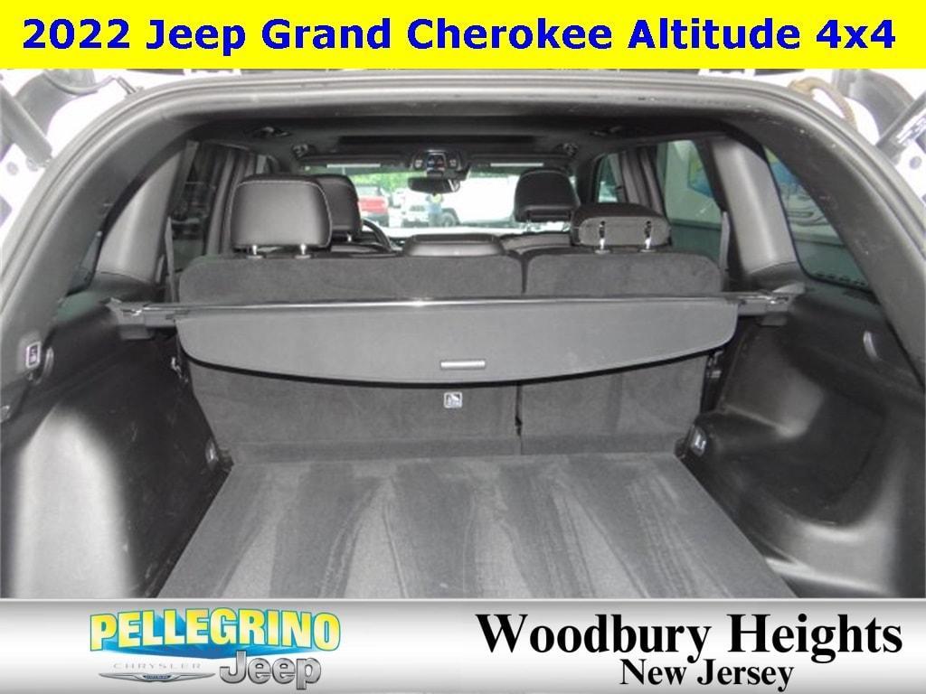used 2022 Jeep Grand Cherokee car, priced at $31,333