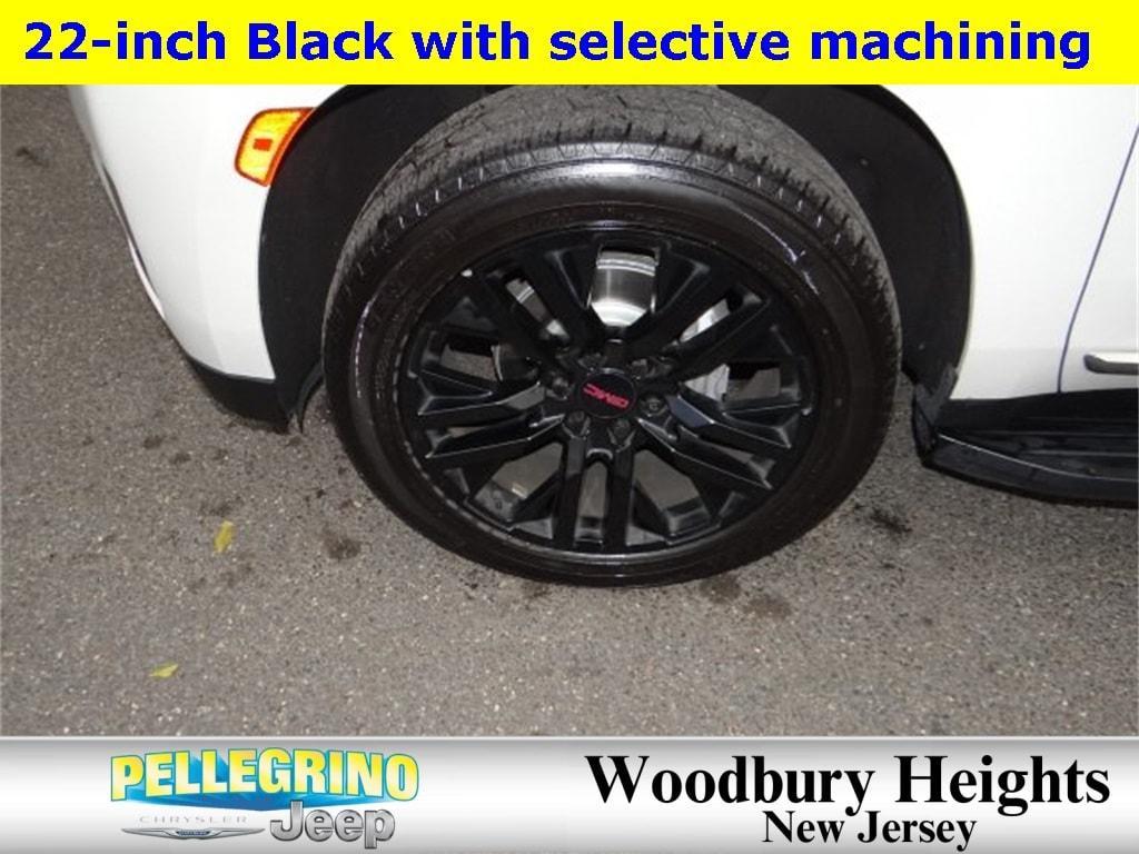 used 2022 GMC Yukon XL car, priced at $45,951