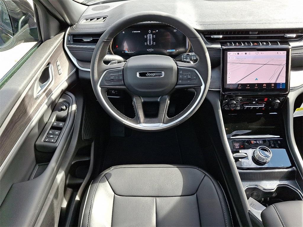new 2025 Jeep Grand Cherokee car, priced at $52,735