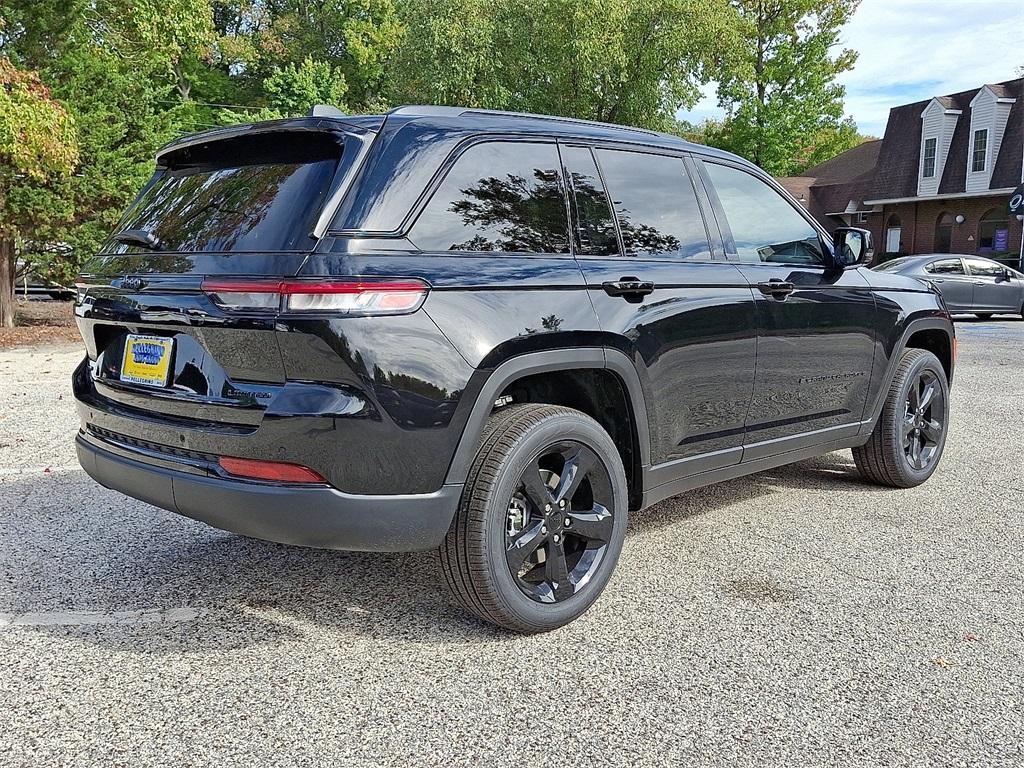 new 2025 Jeep Grand Cherokee car, priced at $52,735
