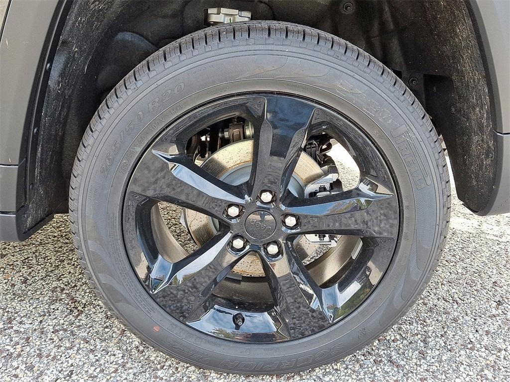 new 2025 Jeep Grand Cherokee car, priced at $52,735