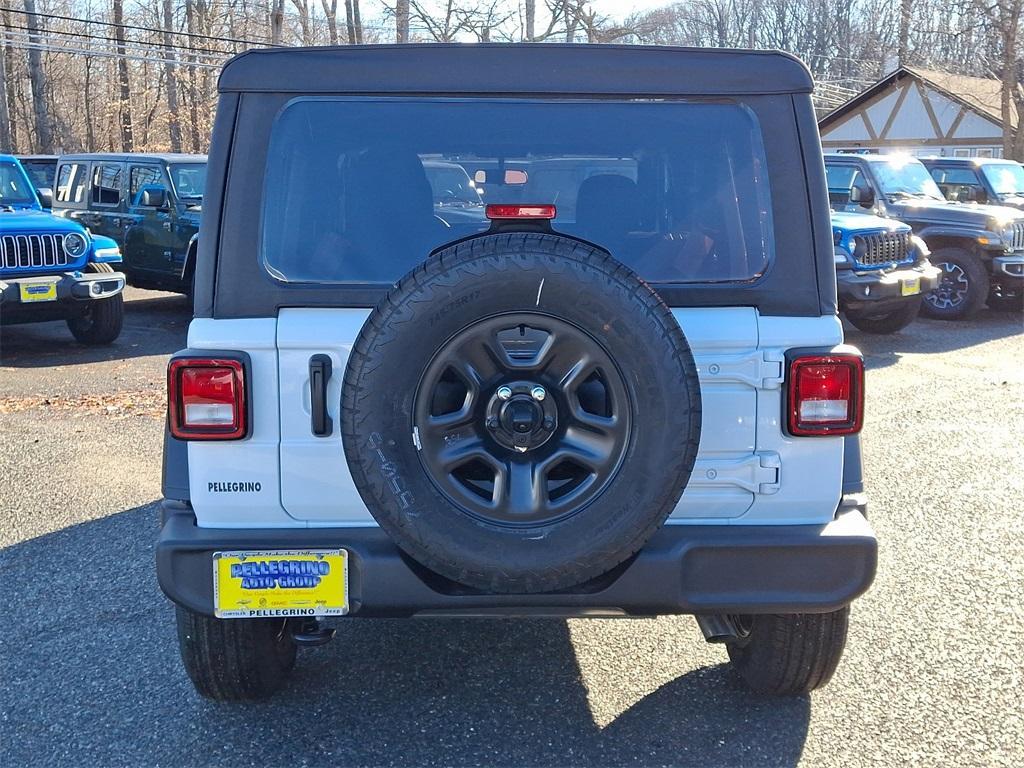 new 2025 Jeep Wrangler car, priced at $41,855