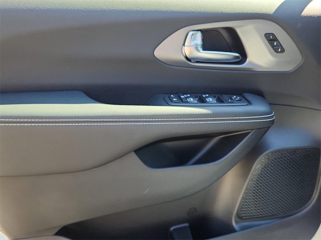 new 2026 Chrysler Pacifica car, priced at $45,740