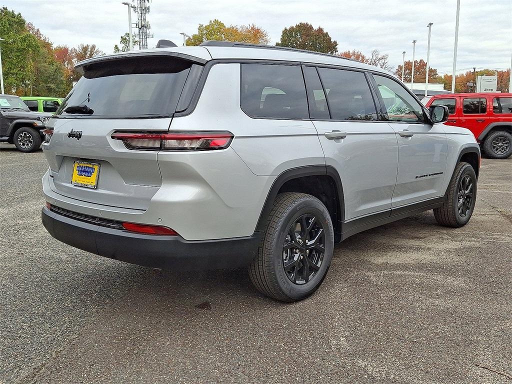 new 2025 Jeep Grand Cherokee L car, priced at $48,730