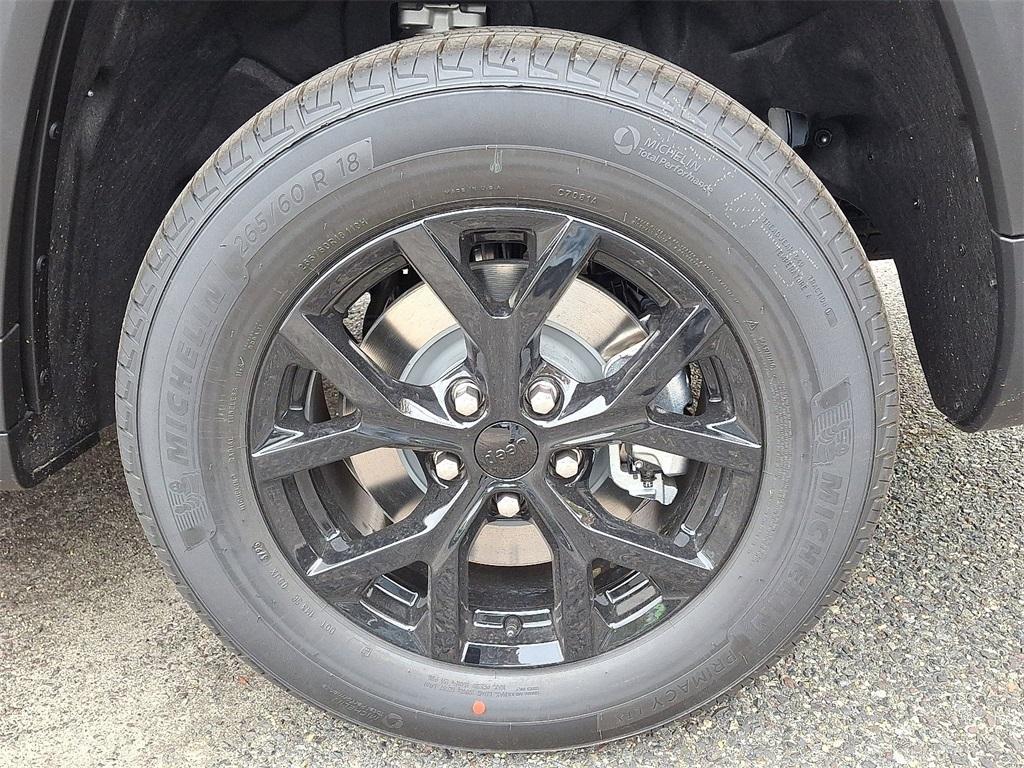 new 2025 Jeep Grand Cherokee L car, priced at $48,730