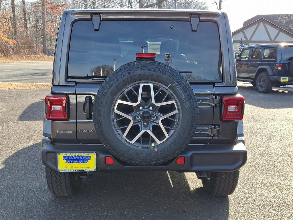 new 2025 Jeep Wrangler car, priced at $60,105