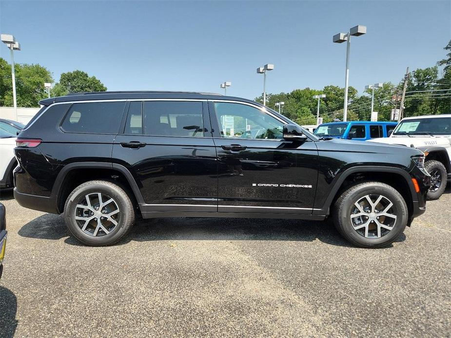 new 2024 Jeep Grand Cherokee L car, priced at $54,910