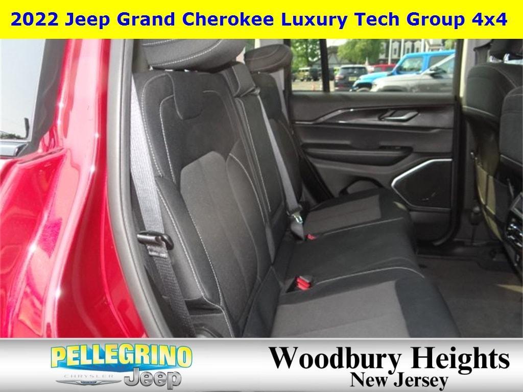 used 2022 Jeep Grand Cherokee car, priced at $27,000