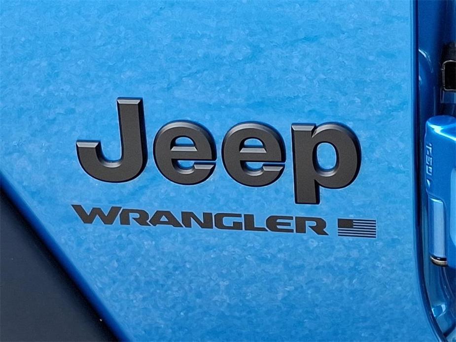 new 2025 Jeep Wrangler car, priced at $54,260