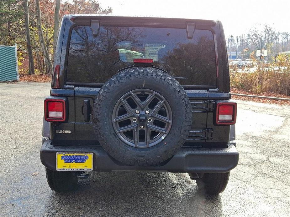 new 2025 Jeep Wrangler car, priced at $52,665