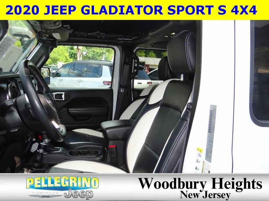 used 2020 Jeep Gladiator car, priced at $31,477