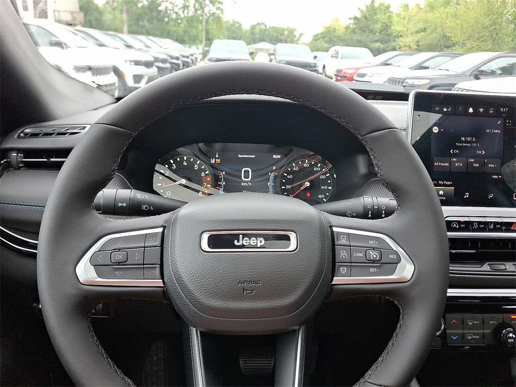 new 2025 Jeep Compass car, priced at $40,105