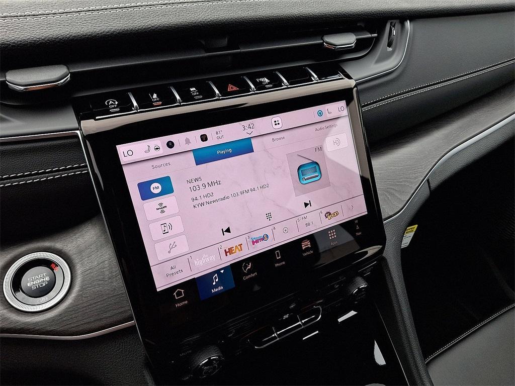 new 2025 Jeep Grand Cherokee car, priced at $49,415