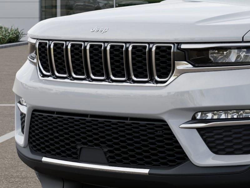 new 2025 Jeep Grand Cherokee car, priced at $49,415