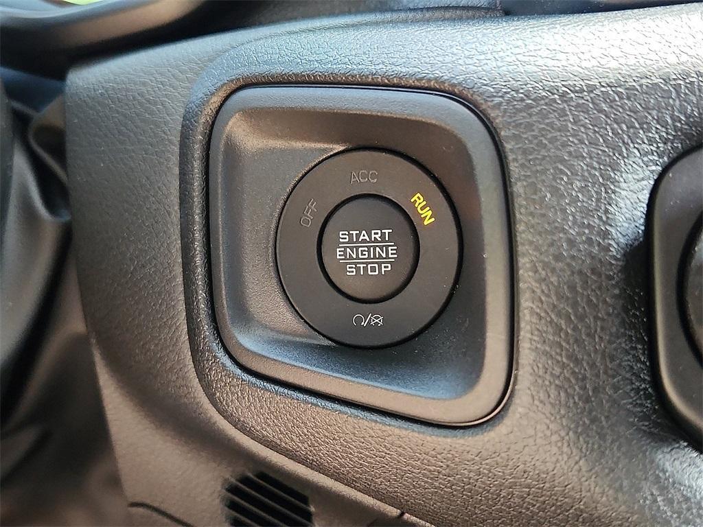 new 2025 Jeep Wrangler car