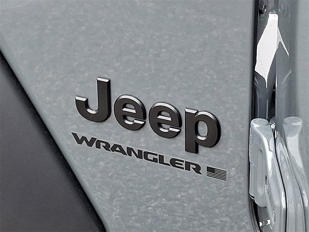 new 2025 Jeep Wrangler car, priced at $56,360