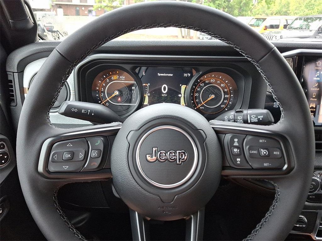 new 2025 Jeep Wrangler car, priced at $56,360