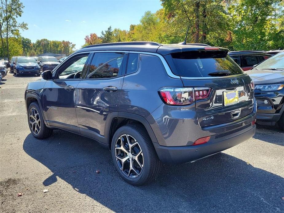 new 2024 Jeep Compass car, priced at $35,935