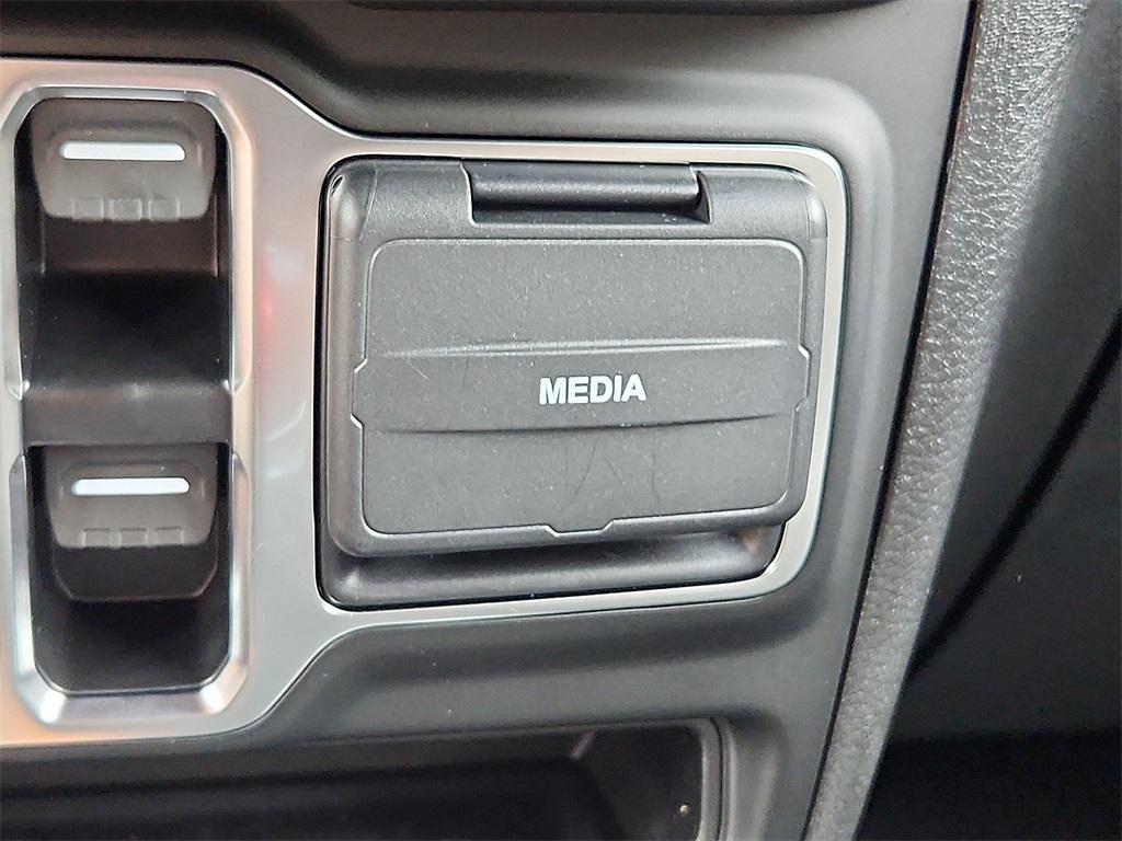 new 2025 Jeep Wrangler car, priced at $52,765