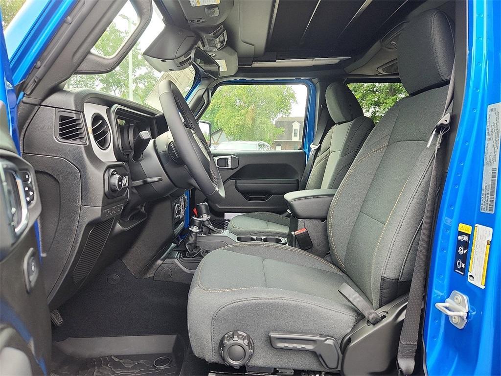 new 2025 Jeep Wrangler car, priced at $52,765