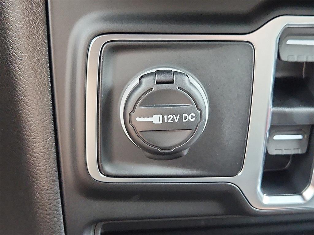 new 2025 Jeep Wrangler car, priced at $52,765