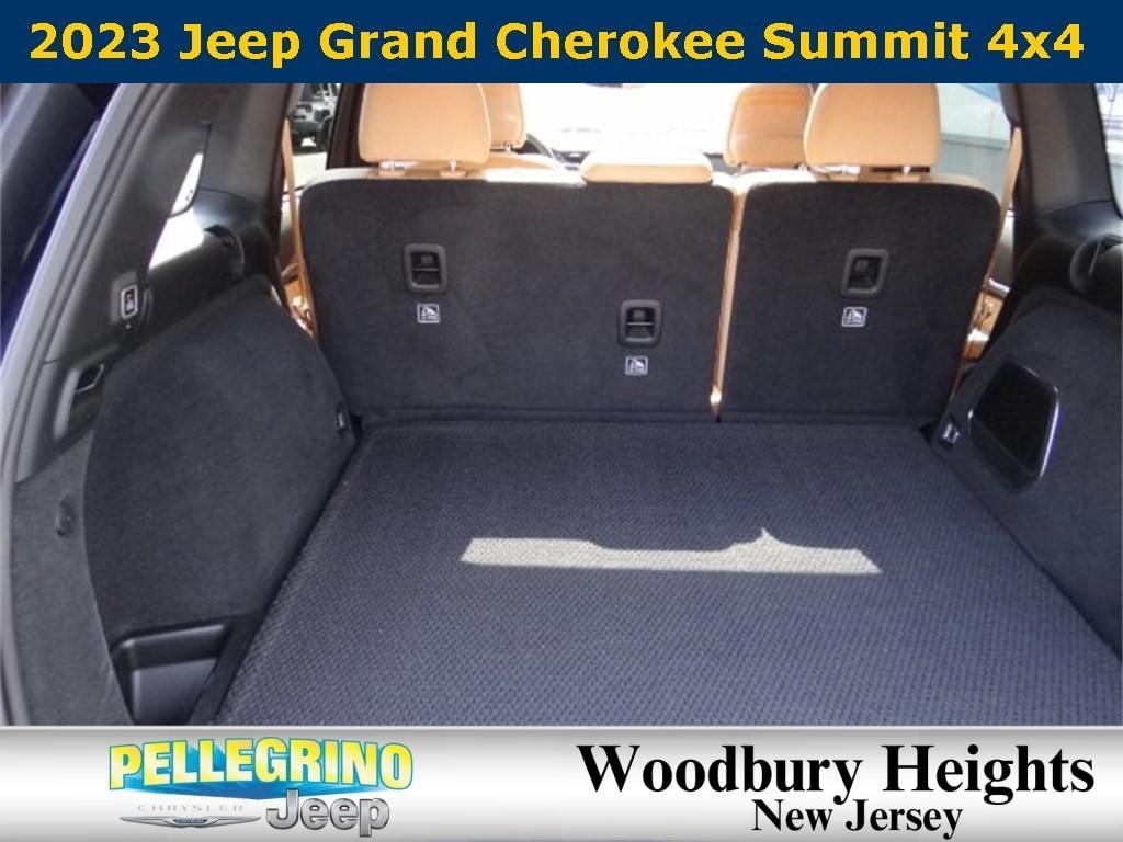 used 2023 Jeep Grand Cherokee car, priced at $44,990