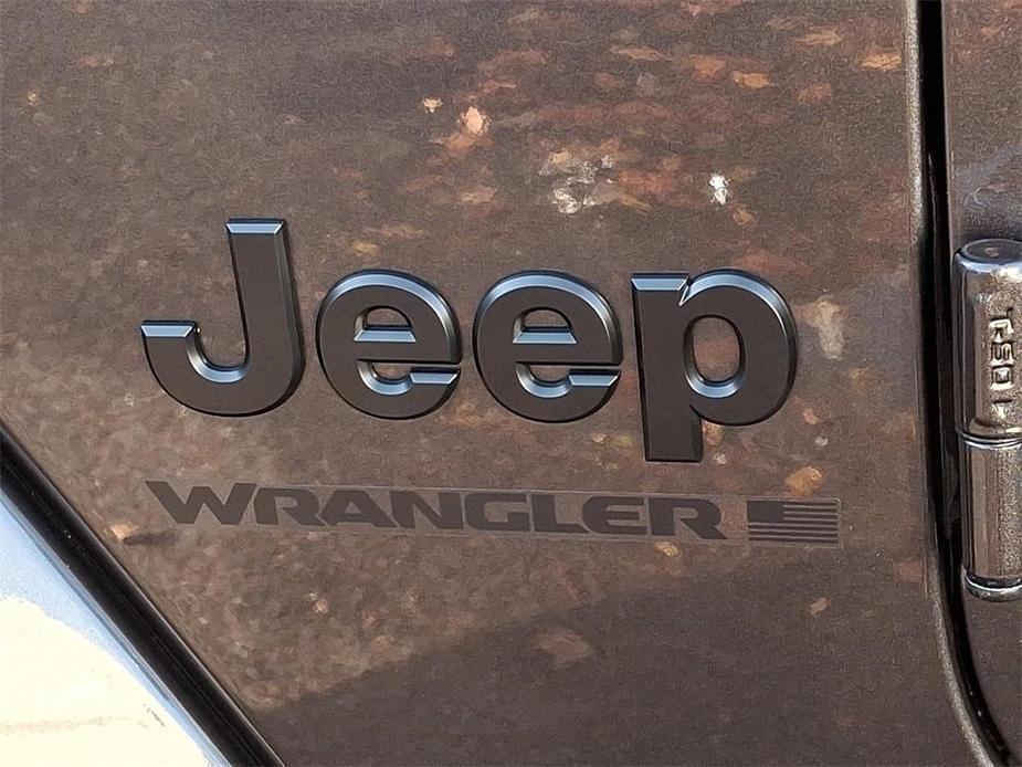 new 2025 Jeep Wrangler car, priced at $59,200