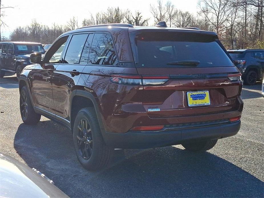 new 2025 Jeep Grand Cherokee car, priced at $46,530