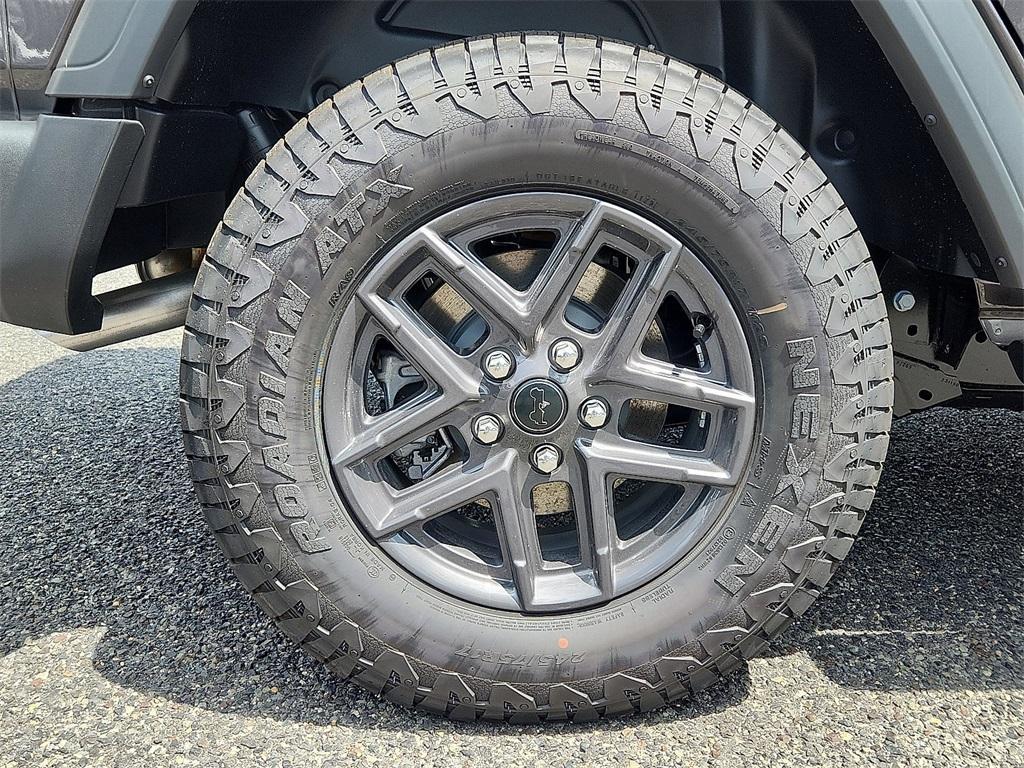 new 2025 Jeep Wrangler car, priced at $54,765