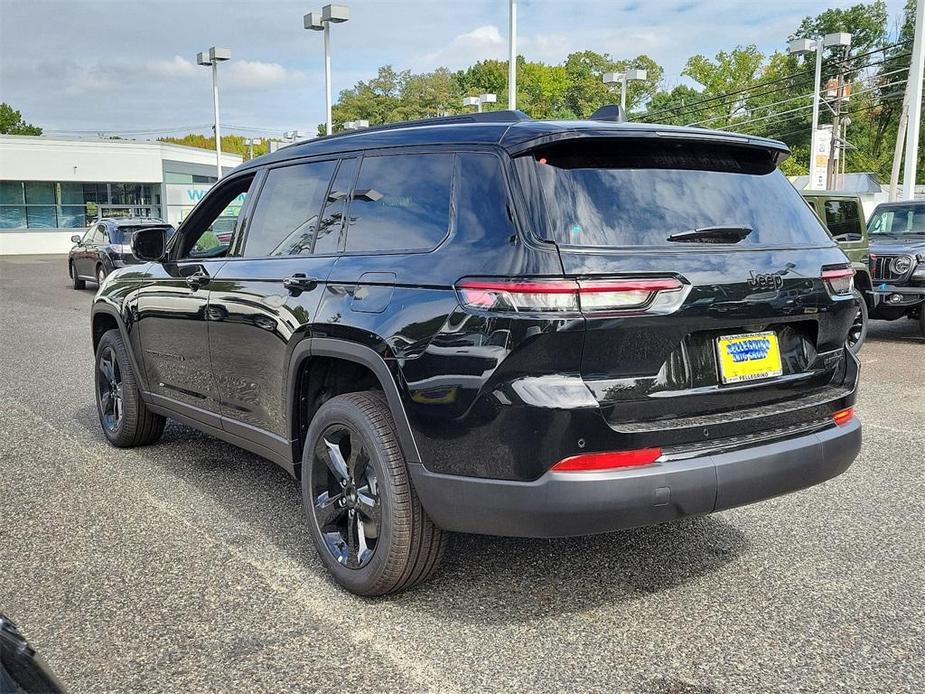 new 2024 Jeep Grand Cherokee L car, priced at $57,635