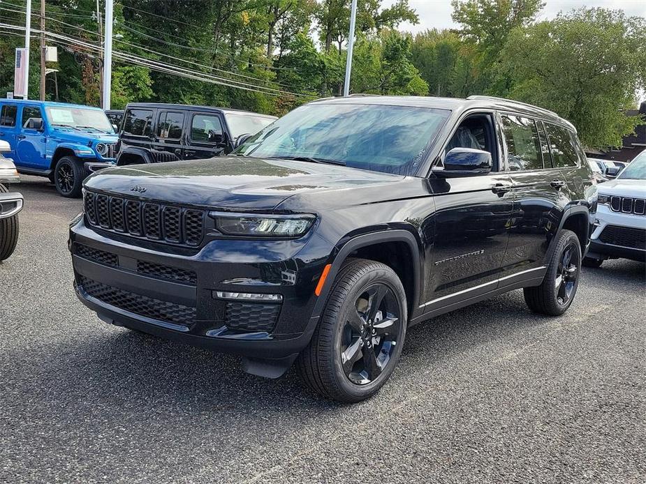 new 2024 Jeep Grand Cherokee L car, priced at $57,635