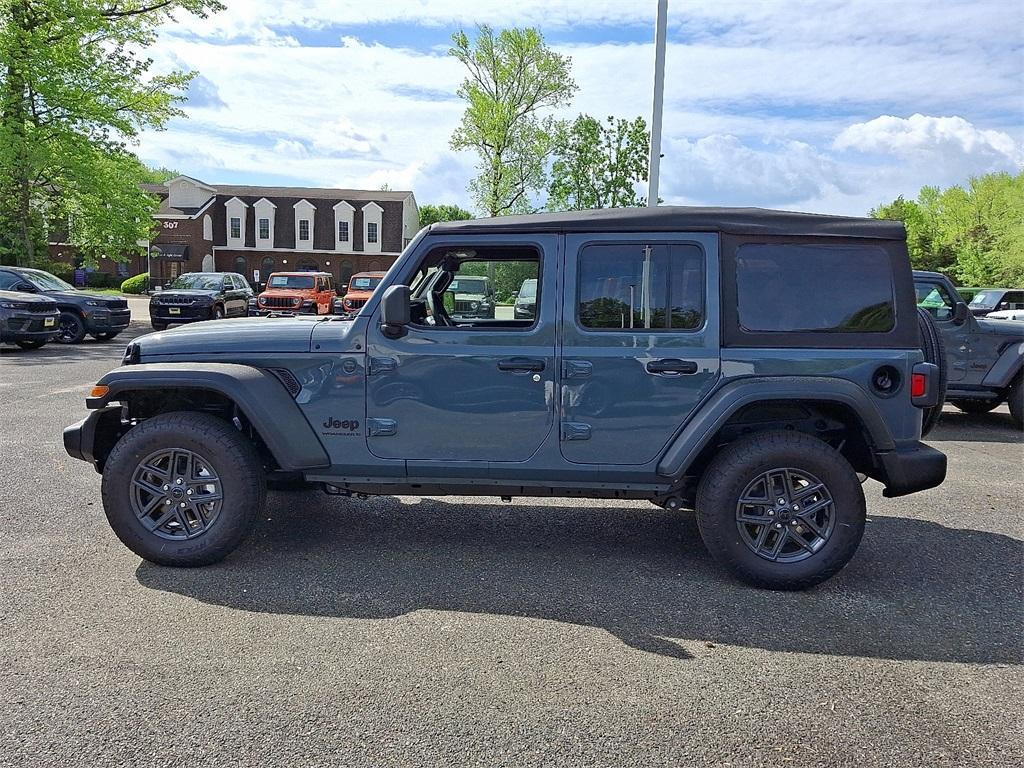 new 2025 Jeep Wrangler car, priced at $47,550