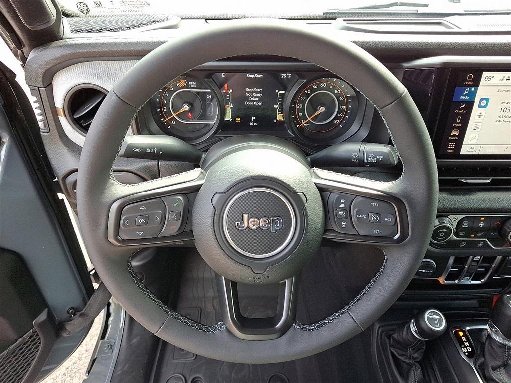 new 2025 Jeep Wrangler car, priced at $47,550